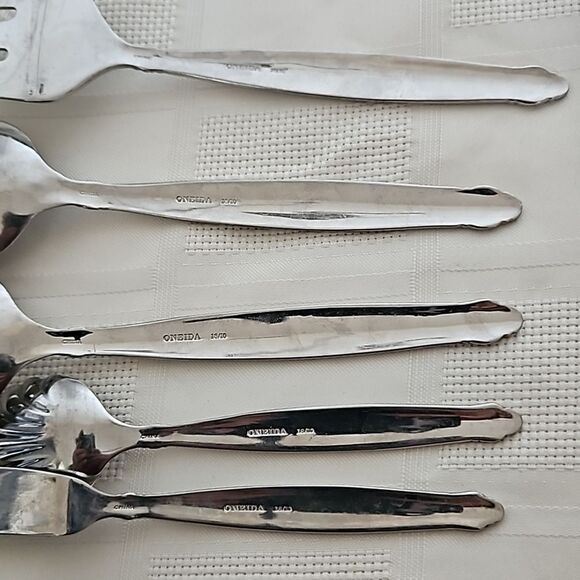Onieda 5 Pieces Stainless Steel Serving Set 18/10 Silver - Picture 9 of 16